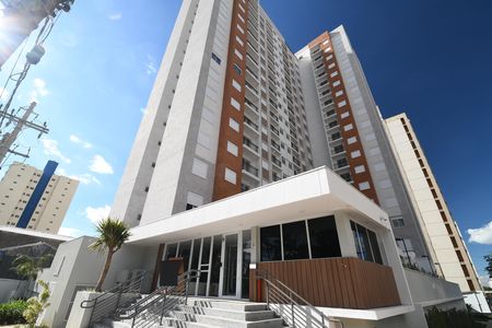 Apartamento à venda com 70m², 2 quartos e 1 vagaFachada e portaria