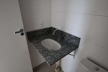 Apartamento à venda com 70m², 2 quartos e 1 vagaBanheiro 2