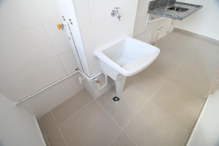 Apartamento à venda com 70m², 2 quartos e 1 vagaÁrea de Serviço