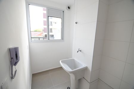 Apartamento à venda com 70m², 2 quartos e 1 vagaÁrea de Serviço