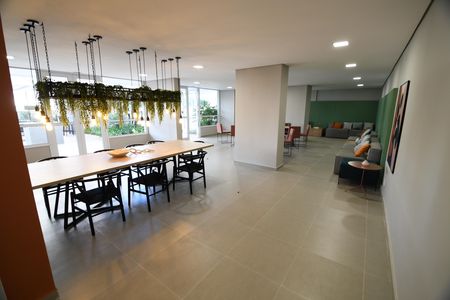 Apartamento à venda com 70m², 2 quartos e 1 vagaÁrea comum - Salão de festas