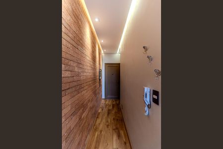 Apartamento à venda com 65m², 2 quartos e sem vagaCorredor de Entrada