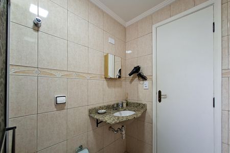 Apartamento para alugar com 85m², 2 quartos e 1 vaga Apartamento para alugar com 85m², 2 quartos e 1 vagaBanheiro