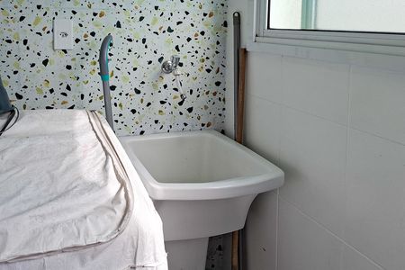 Apartamento para alugar com 85m², 2 quartos e 1 vaga Apartamento para alugar com 85m², 2 quartos e 1 vagaÁrea de Serviço
