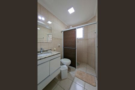 Apartamento para alugar com 85m², 2 quartos e 1 vaga Apartamento para alugar com 85m², 2 quartos e 1 vagaBanheiro da Suíte