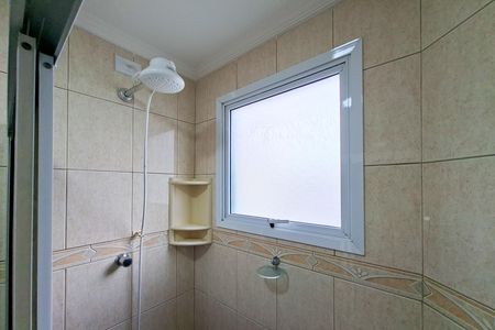 Apartamento para alugar com 85m², 2 quartos e 1 vaga Apartamento para alugar com 85m², 2 quartos e 1 vagaBanheiro da Suíte