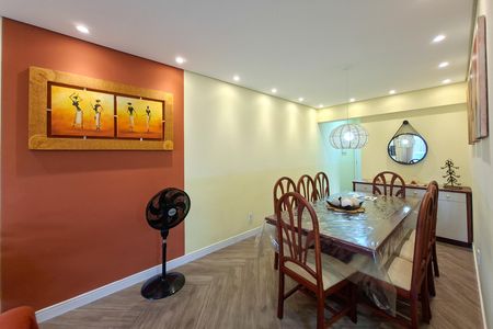 Apartamento para alugar com 85m², 2 quartos e 1 vaga Apartamento para alugar com 85m², 2 quartos e 1 vagaSala