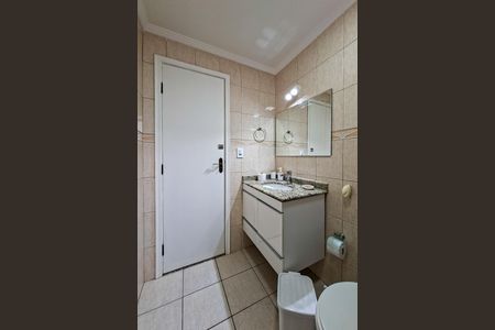 Apartamento para alugar com 85m², 2 quartos e 1 vaga Apartamento para alugar com 85m², 2 quartos e 1 vagaBanheiro da Suíte