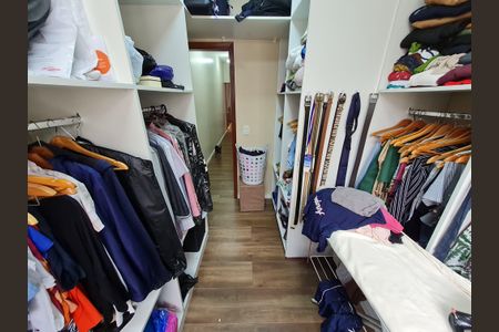 Casa à venda com 67m², 3 quartos e sem vaga