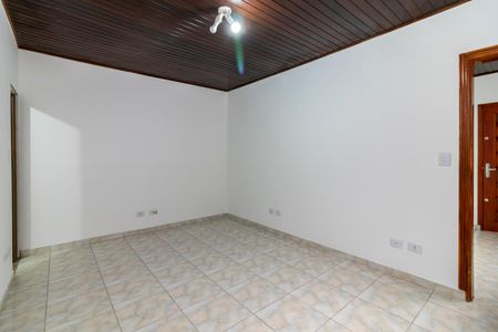 Casa à venda com 134m², 4 quartos e 2 vagasSuíte