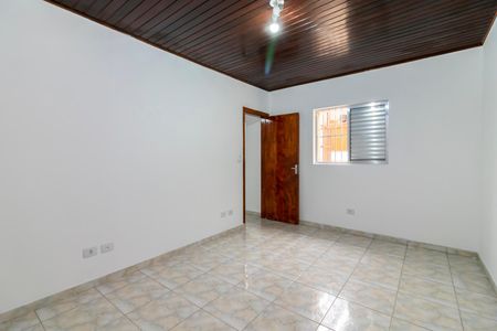 Casa à venda com 134m², 4 quartos e 2 vagasSuíte