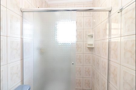 Casa à venda com 134m², 4 quartos e 2 vagasBanheiro 2