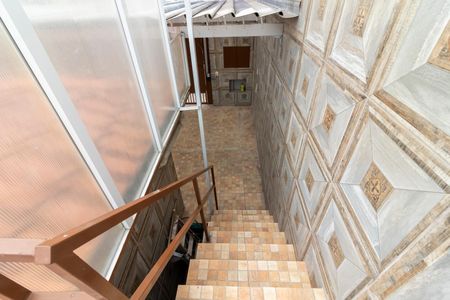 Casa à venda com 134m², 4 quartos e 2 vagasQuintal Superior - Escada