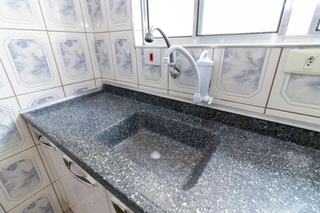 Casa à venda com 134m², 4 quartos e 2 vagasCozinha 1