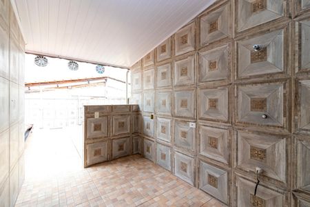 Casa à venda com 134m², 4 quartos e 2 vagasÁrea de Serviço