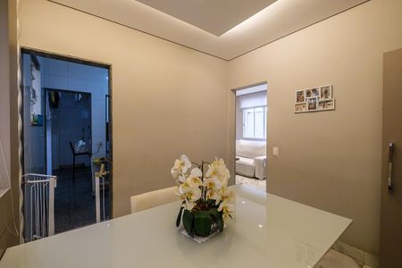 Apartamento à venda com 95m², 3 quartos e 2 vagasSala