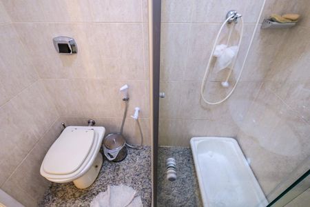 Apartamento à venda com 95m², 3 quartos e 2 vagasBanheiro