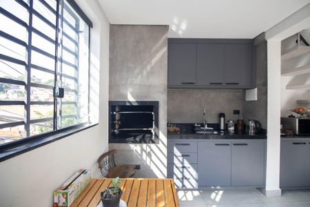 Casa à venda com 130m², 4 quartos e 2 vagasCozinha