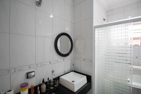 Casa à venda com 130m², 4 quartos e 2 vagasBanheiro