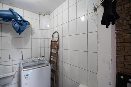 Casa à venda com 130m², 4 quartos e 2 vagasÁrea de Serviço