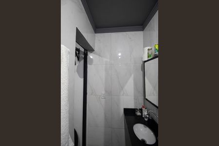 Casa à venda com 130m², 4 quartos e 2 vagasBanheiro da Suíte 1