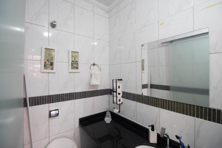 Casa à venda com 130m², 4 quartos e 2 vagasBanheiro da Suíte 2