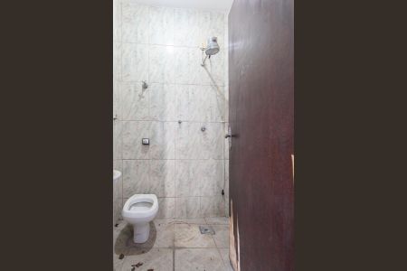 Casa à venda com 600m², 4 quartos e 4 vagasBanheiro de Serviço