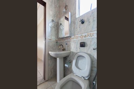 Casa à venda com 600m², 4 quartos e 4 vagasBanheiro da Suíte 3