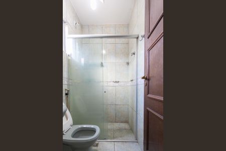 Casa à venda com 600m², 4 quartos e 4 vagasBanheiro da Suíte 1