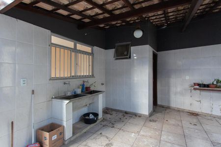 Casa à venda com 600m², 4 quartos e 4 vagasÁrea de Serviço