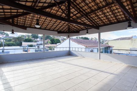 Casa à venda com 600m², 4 quartos e 4 vagasTerraço