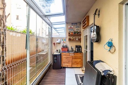 Apartamento à venda com 35m², 1 quarto e sem vaga Apartamento à venda com 35m², 1 quarto e sem vagaVaranda