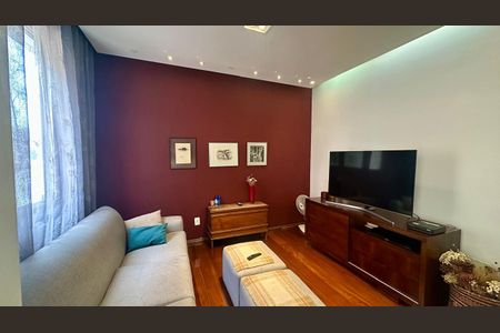 Apartamento à venda com 130m², 4 quartos e 2 vagasSala 