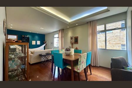 Apartamento à venda com 130m², 4 quartos e 2 vagasSala 