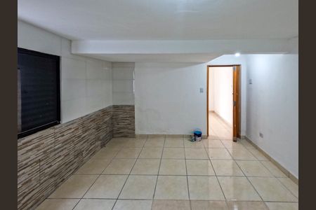 Casa para alugar com 35m², 1 quarto e 1 vagaQuarto
