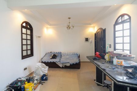 Casa para alugar com 260m², 2 quartos e 1 vagaSala