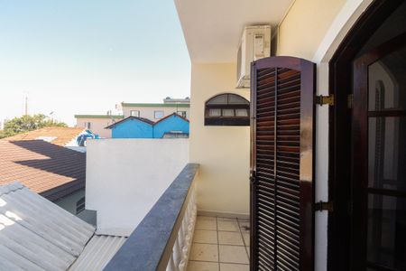 Casa para alugar com 260m², 2 quartos e 1 vagaSuíte 2 - Varanda