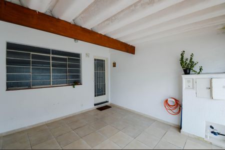 Casa à venda com 72m², 2 quartos e 1 vagaGaragem