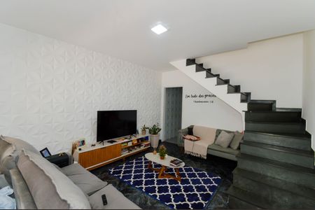 Casa à venda com 72m², 2 quartos e 1 vagaSala