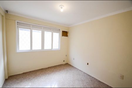 Casa à venda com 100m², 3 quartos e sem vagaSuíte