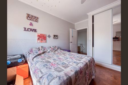 Casa à venda com 485m², 4 quartos e 3 vagas