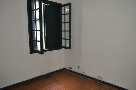 Casa à venda com 183m², 3 quartos e 2 vagasQuarto 1