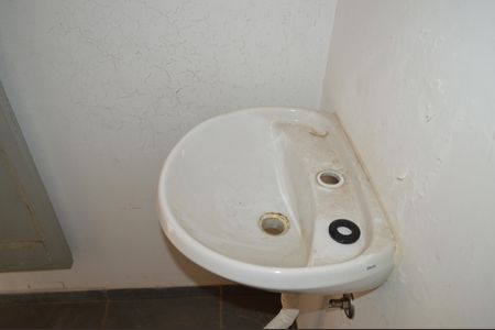 Casa à venda com 183m², 3 quartos e 2 vagasBanheiro da Edícula