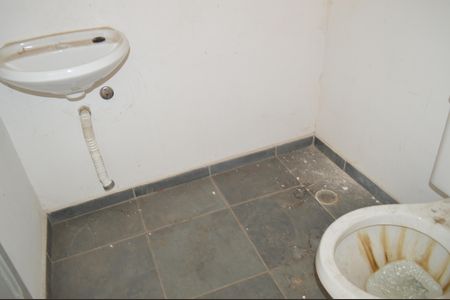 Casa à venda com 183m², 3 quartos e 2 vagasBanheiro da Edícula