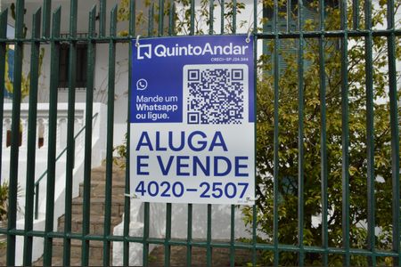 Casa à venda com 183m², 3 quartos e 2 vagasPlaquinha