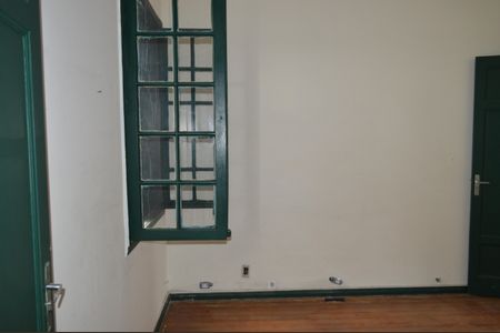 Casa à venda com 183m², 3 quartos e 2 vagasQuarto 1