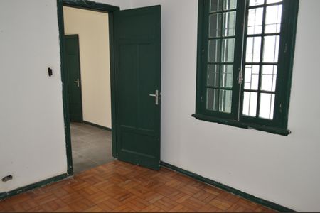 Casa à venda com 183m², 3 quartos e 2 vagasQuato 2