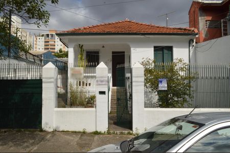 Casa à venda com 183m², 3 quartos e 2 vagasFachada + Plaquinha