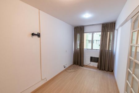 Apartamento à venda com 32m², 1 quarto e 1 vaga Apartamento à venda com 32m², 1 quarto e 1 vagaQuarto
