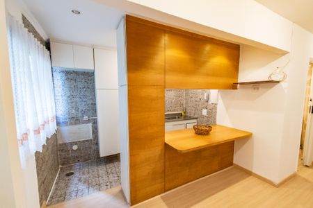 Apartamento à venda com 32m², 1 quarto e 1 vaga Apartamento à venda com 32m², 1 quarto e 1 vagaCozinha